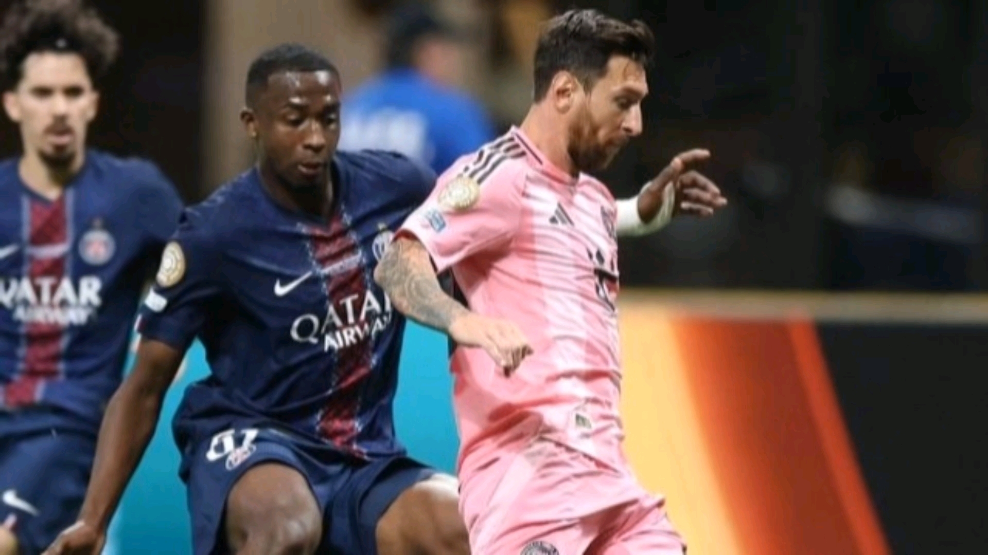 梅西回归赛场,连败首场状态亮眼,DWG观众沸腾! 梅西回归赛场,连败首场状态亮眼,DWG观众沸腾!